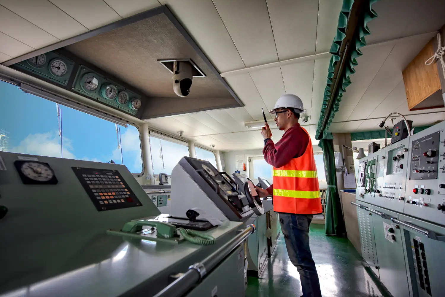 Maritimindustrie von Maschinenhandel Hamburg Unternehmergesellschaft